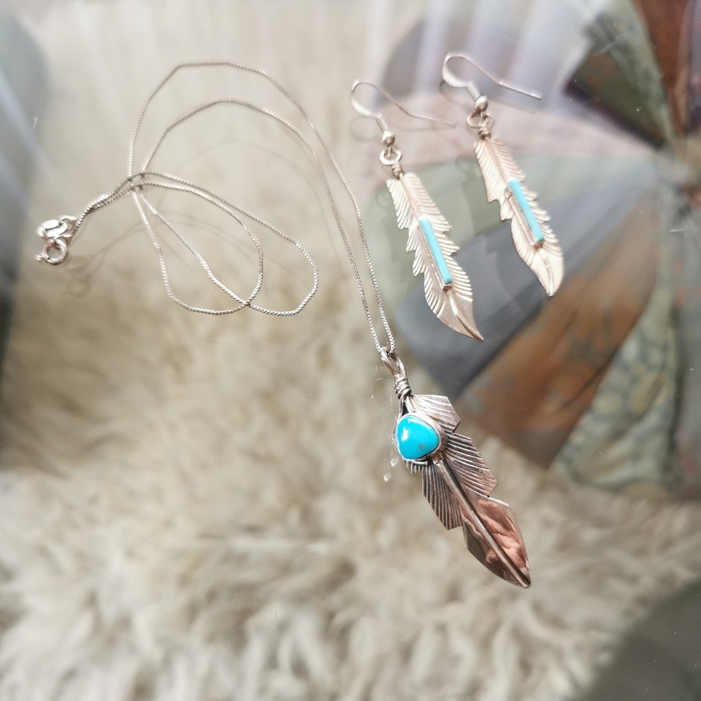 🤍Feather Turquoise Necklace and Earrings